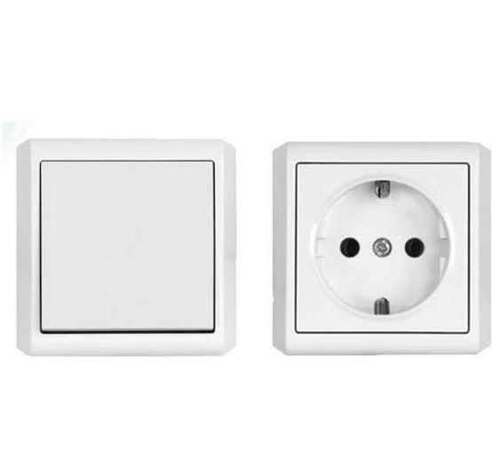 photo21707194969-min